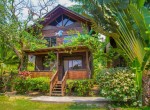 roatan-west-bay-green-bamboo-home-for-sale-1-1152x600 (1)