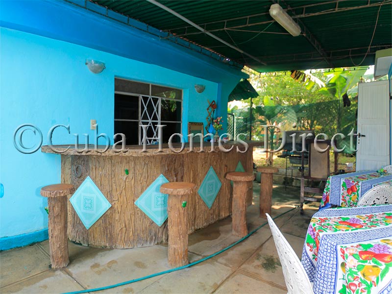 3 BEDROOM INDEPENDENT HOUSE IN LA CORONELA FOR SALE