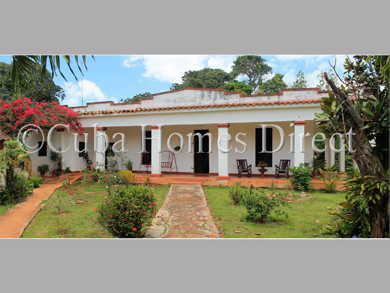 FARM HOUSE WITH 2 HECTARES IN HAVANA