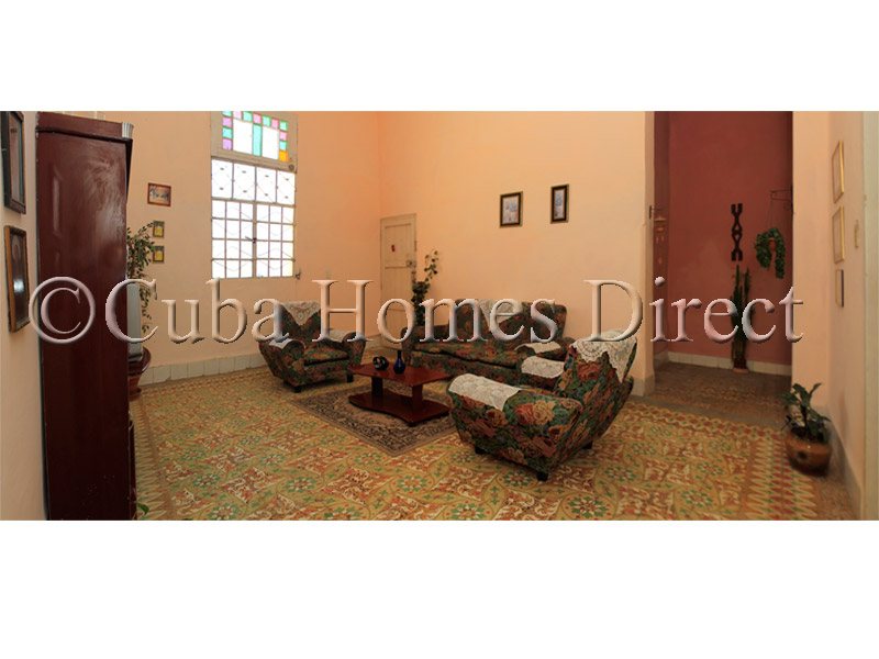 3 BEDROOM APARTMENT IN CALLE 23 VEDADO FOR SALE