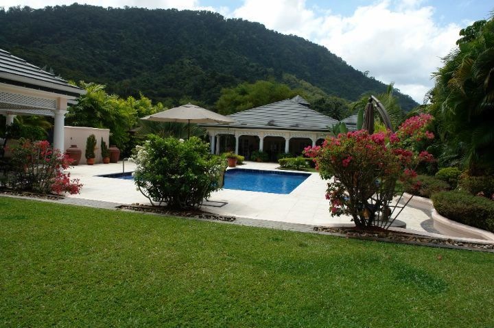 MARAVAL HOME FOR SALE