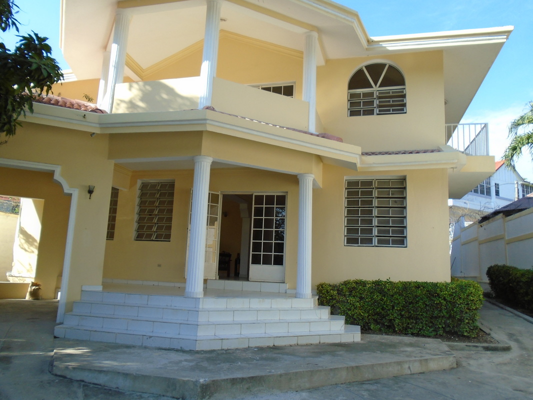 3 BEAUTIFUL HOMES FOR RENT AT BELVIL