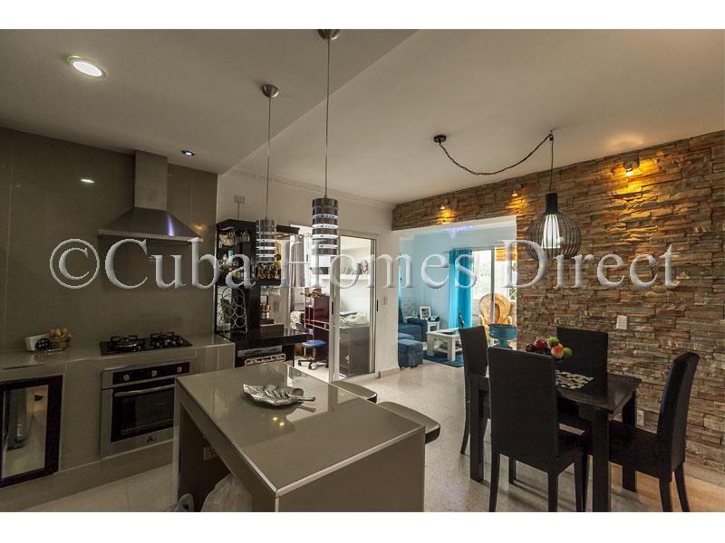 CONTEMPORARY 3 BEDROOM APARTMENT FOR SALE IN MIRAMAR