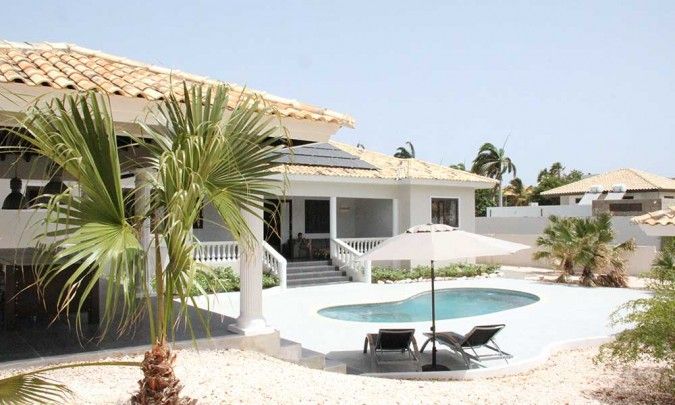 Jan Sofat – Wonderful, modern, high quality villa