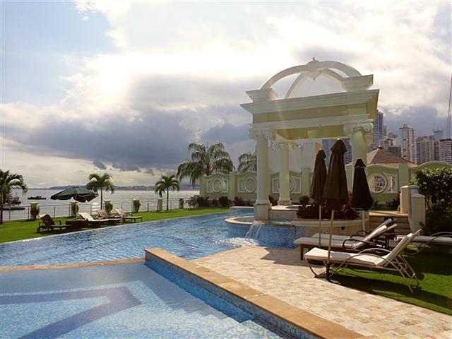 4 Bedroom Luxury Penthouse Apartment for Sale, Punta Pacifica, Panama City, Panama